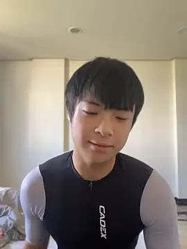 ovo0810 online show from April 26, 12:41 am