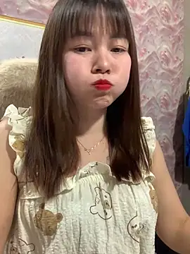 Snapshot of Little_Muse78 chatting on March 12, 6:19 am Little Muse78 online show from March 12, 6:19 am