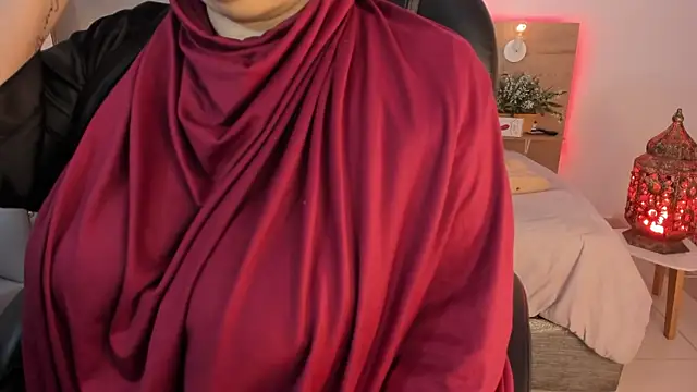  Azahaaraa  online show from May 12, 3:36 am