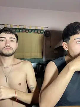 Lucasss2204 online show from March 26, 4:29 am