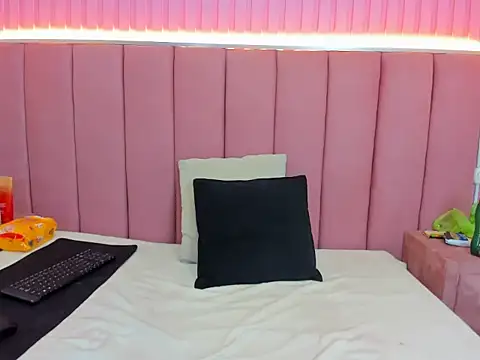 queenstarhy online show from July 29, 9:13 pm