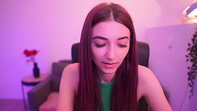 Snapshot of RocknRose18 chatting on March 14, 2:00 pm RocknRose18 online show from March 14, 2:00 pm