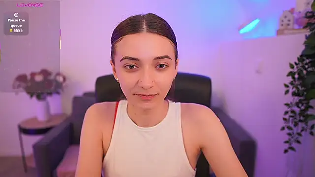 Snapshot of RocknRose18 chatting on March 24, 9:58 am RocknRose18 online show from March 24, 9:58 am