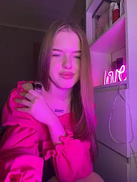 Snapshot of KayShaw chatting on March 5, 6:53 am KayShaw online show from March 5, 6:53 am