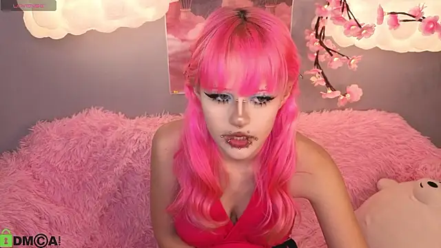 Snapshot of Necucuby chatting on March 12, 7:47 am Necucuby online show from March 12, 7:47 am