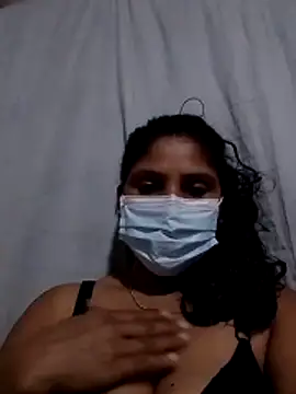 Snapshot of nilkirilli chatting on March 14, 3:12 am nilkirilli online show from March 14, 3:12 am