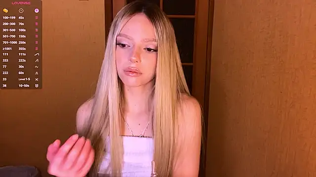 Snapshot of YawingSanguine chatting on March 22, 5:16 pm YawingSanguine online show from March 22, 5:16 pm