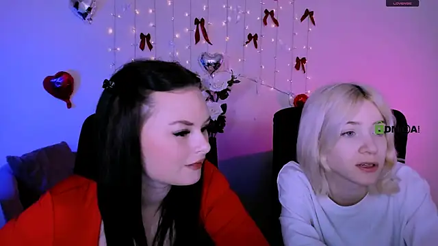 miss courtney  online show from March 14, 9:37 am