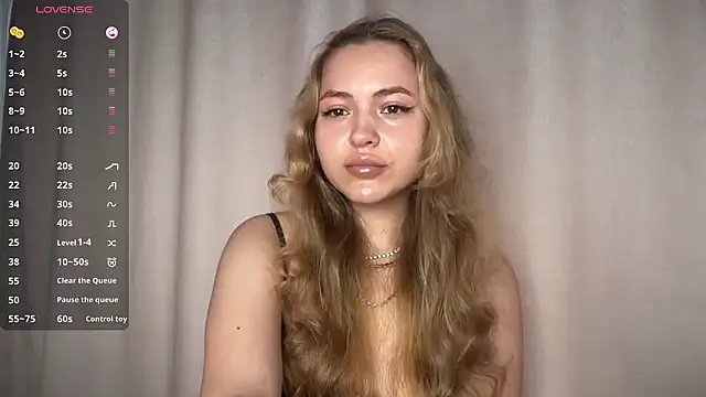 Snapshot of YourRareBunny chatting on March 22, 5:11 am YourRareBunny online show from March 22, 5:11 am