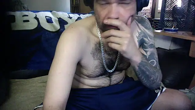 KinkyTOMan online show from June 6, 10:42 am