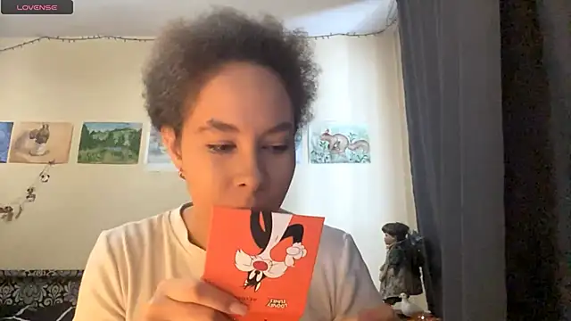 Snapshot of Selena_blom chatting on March 7, 8:22 am Selena blom online show from March 7, 8:22 am