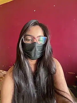 Snapshot of nikki_catz chatting on April 27, 4:43 am nikki catz online show from April 27, 4:43 am