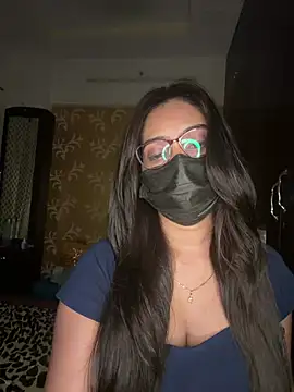 Snapshot of nikki_catz chatting on May 8, 4:12 pm nikki catz online show from May 8, 4:12 pm