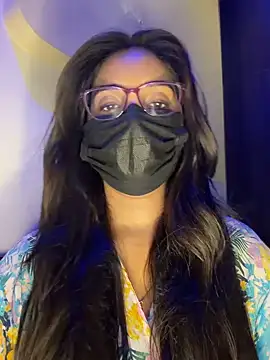 Snapshot of nikki_catz chatting on May 28, 4:59 pm nikki catz online show from May 28, 4:59 pm