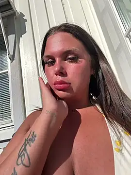 Snapshot of mileaSbaby chatting on May 8, 2:44 pm mileaSbaby online show from May 8, 2:44 pm