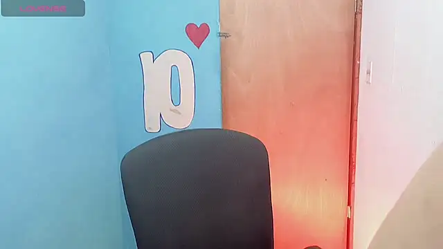 Snapshot of SanjiI_777 chatting on March 29, 12:27 pm SanjiI 777 online show from March 29, 12:27 pm