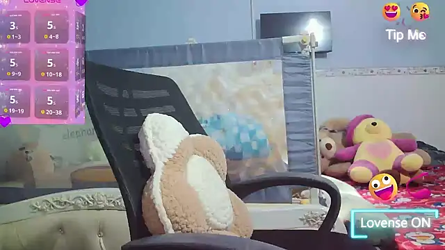 ZinaZz online show from March 26, 2:28 am