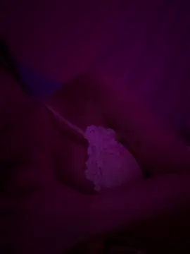 Snapshot of hot-cumplay chatting on March 5, 12:39 am hot-cumplay online show from March 5, 12:39 am