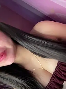 Snapshot of hot-cumplay chatting on March 9, 6:01 pm hot-cumplay online show from March 9, 6:01 pm