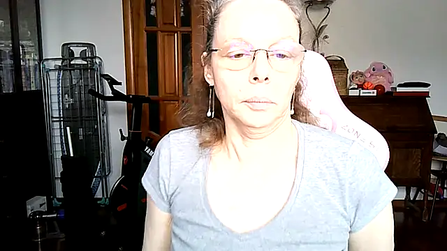 Snapshot of Helly_nana chatting on March 19, 11:25 am Helly nana online show from March 19, 11:25 am