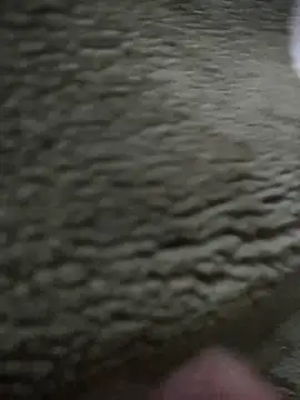 Snapshot of Pop1977 chatting on March 29, 10:15 am Pop1977 online show from March 29, 10:15 am