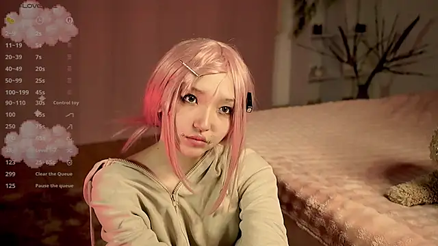 Linhmew online show from July 23, 9:24 pm