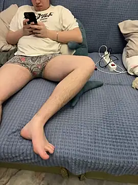 Edgar kisss online show from March 13, 4:13 pm