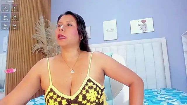 Snapshot of Anthonella_Lux chatting on March 19, 12:31 pm Anthonella Lux online show from March 19, 12:31 pm