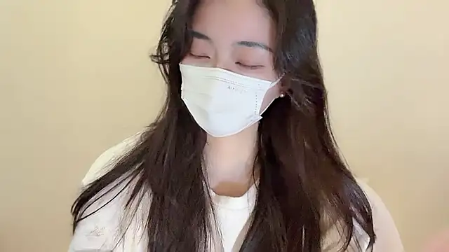 Snapshot of jinxiyao01 chatting on March 24, 8:19 am jinxiyao01 online show from March 24, 8:19 am