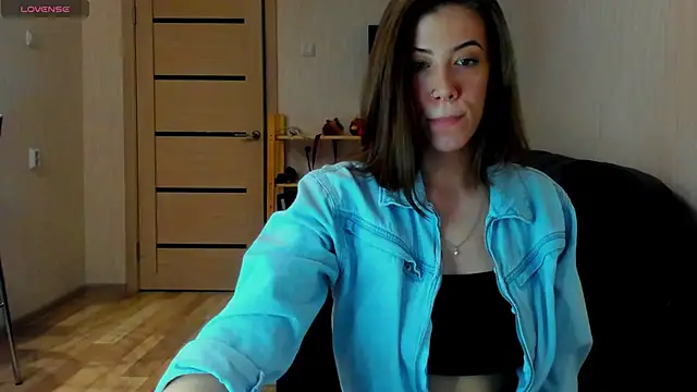 Snapshot of ooopsybritney chatting on March 7, 1:08 pm ooopsybritney online show from March 7, 1:08 pm