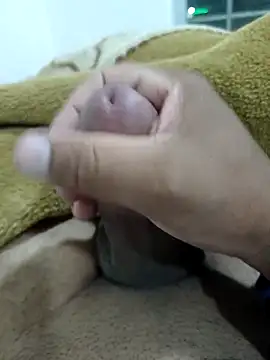 GluttingEmail online show from March 8, 5:17 pm