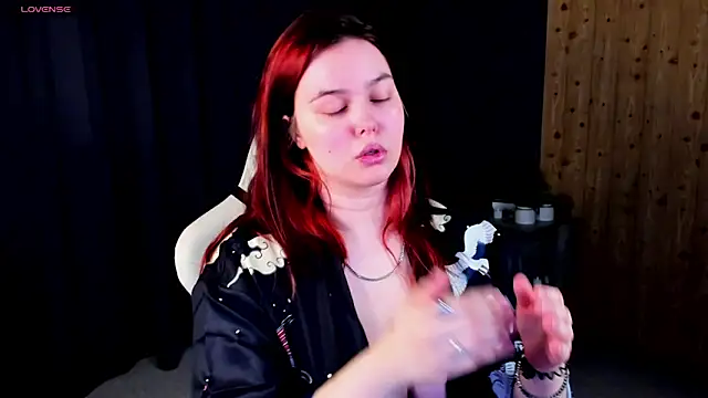 roxywinx online show from March 26, 12:11 pm