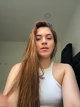 Snapshot of EvaBrown_ chatting on March 19, 2:43 pm EvaBrown online show from March 19, 2:43 pm