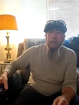 Snapshot of AgoneCanal chatting on March 17, 1:47 pm AgoneCanal online show from March 17, 1:47 pm