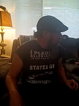 Snapshot of AgoneCanal chatting on March 27, 2:17 pm AgoneCanal online show from March 27, 2:17 pm