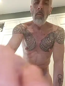 XXX666HEIL online show from June 9, 11:33 am