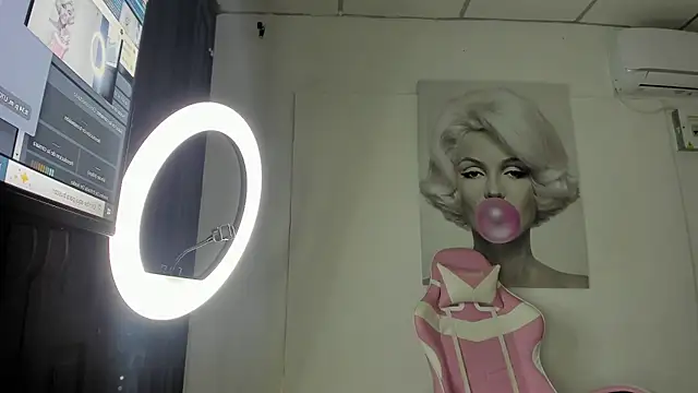 Snapshot of Angell_cherryht chatting on March 19, 8:35 pm Angell cherryht online show from March 19, 8:35 pm