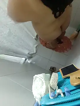 Snapshot of lizcata chatting on March 6, 4:36 pm lizcata online show from March 6, 4:36 pm