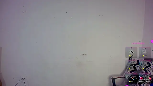 Snapshot of marianafoxx_ chatting on March 10, 1:05 pm marianafoxx online show from March 10, 1:05 pm