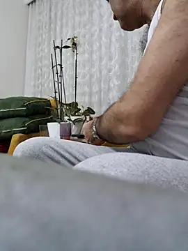 Snapshot of eranocan chatting on March 12, 3:34 am eranocan online show from March 12, 3:34 am