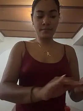 Snapshot of Sweetroseof chatting on March 16, 6:12 pm Sweetroseof online show from March 16, 6:12 pm