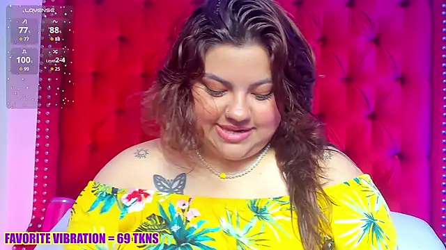 Snapshot of SunnyHoney_ chatting on March 25, 12:33 pm SunnyHoney online show from March 25, 12:33 pm