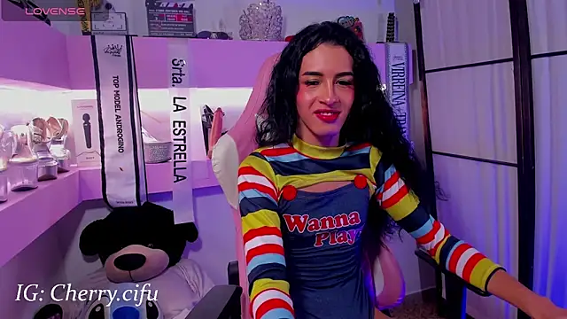 Snapshot of CherrySeraphine1 chatting on April 14, 6:41 am CherrySeraphine1 online show from April 14, 6:41 am
