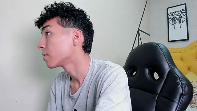 Snapshot of Ian_Mason chatting on March 9, 7:40 pm Ian Mason online show from March 9, 7:40 pm