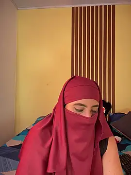 Chandra Yusef online show from March 13, 3:07 pm