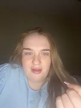 Snapshot of Lexib12xx chatting on March 12, 6:03 pm Lexib12xx online show from March 12, 6:03 pm