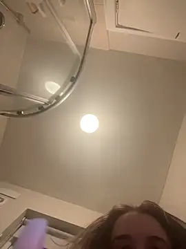 Snapshot of Lexib12xx chatting on March 13, 9:43 pm Lexib12xx online show from March 13, 9:43 pm