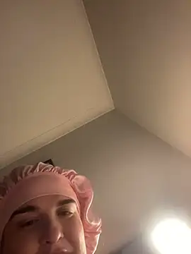 Snapshot of Lexib12xx chatting on March 18, 12:03 am Lexib12xx online show from March 18, 12:03 am