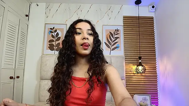 HemmaStar online show from March 13, 7:53 pm