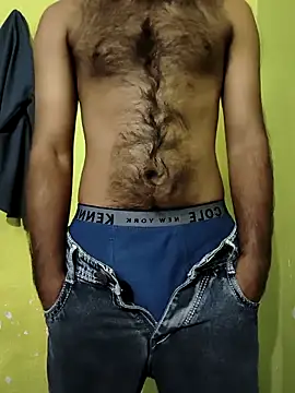 Snapshot of originaLUND chatting on March 19, 2:26 am originaLUND online show from March 19, 2:26 am